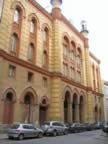 SynagogueOld-Budapest1.jpg (30kb)