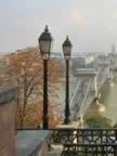 Lamp-Budapest9.jpg (25kb)