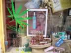 Absinth-Cannabis.jpg (63kb)